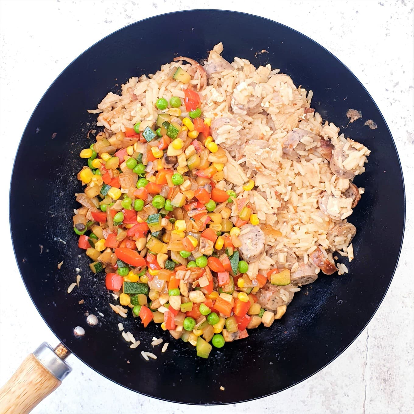 https://feastgloriousfeast.com/wp-content/uploads/2021/05/Leftover-Turkey-Fried-Rice-19.jpg