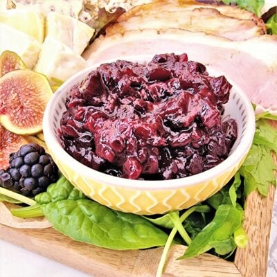 Simple Blackberry Chutney