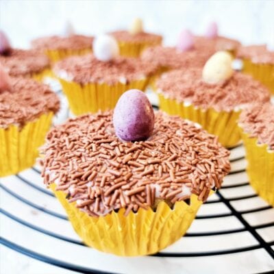 Simple Easter Fairy Cakes